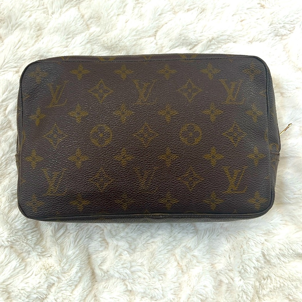 AUTHENTIC VINTAGE Louis Vuitton Trousse Cosmetic Pouch Sz 23